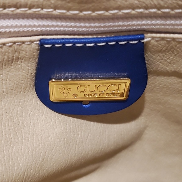 RARE Gucci blue & cream shoulder bag Gucci Italy & Crest on left - Picture 4 of 16